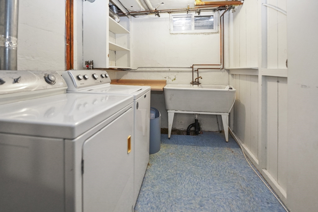 33 Severn Street Longmeadow, MA 01106 - Photo 34 of 42 a bathroom with a sink and a mirror