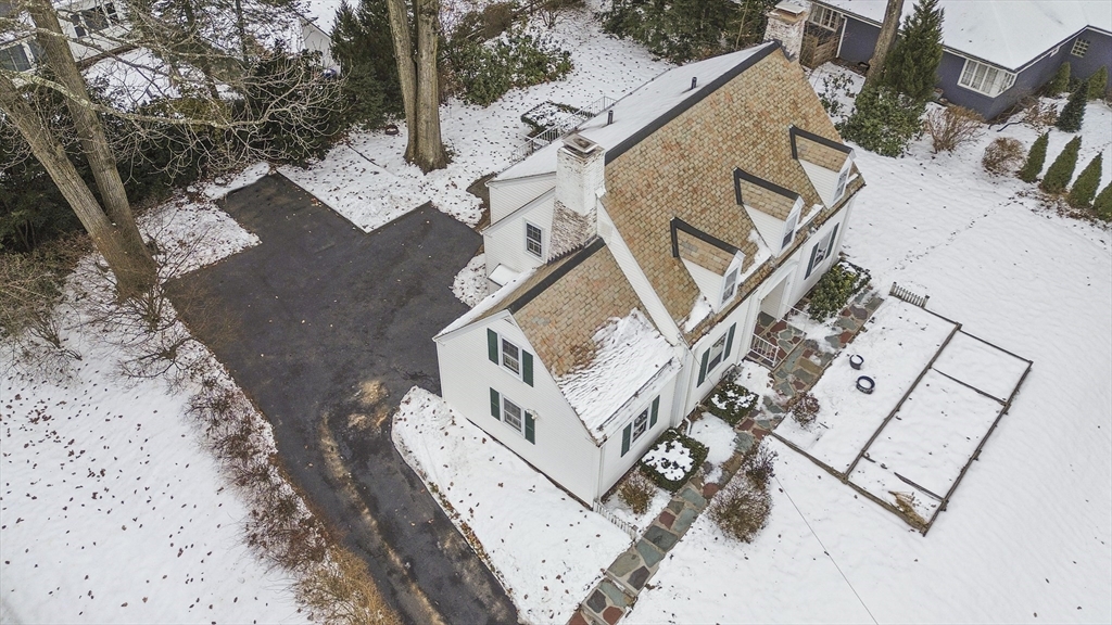 33 Severn Street Longmeadow, MA 01106 - Photo 42 of 42 an aerial view of a house with a big yard