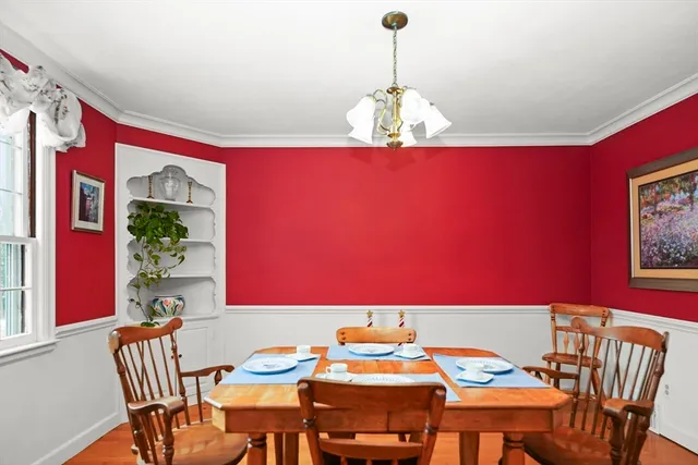 $389,000 | 33 Severn Street, Longmeadow, MA 01106