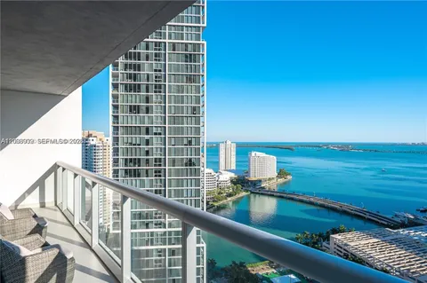$1,000,000 | 485 Brickell Avenue, Unit 3109, Miami, FL 33131
