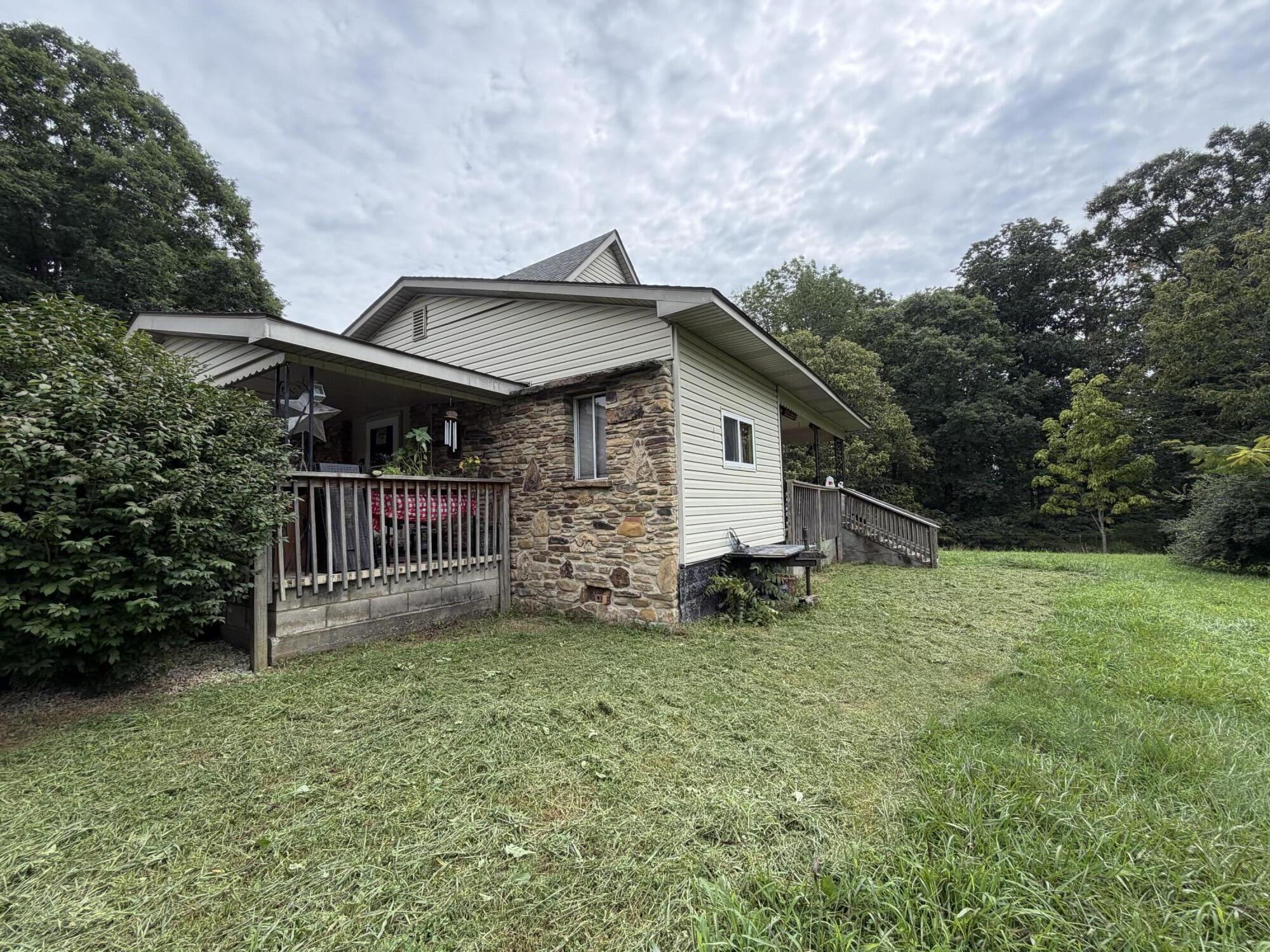 762 Jacks Ridge Road McKee, KY 40447 - Photo 79 of 109 jjr19