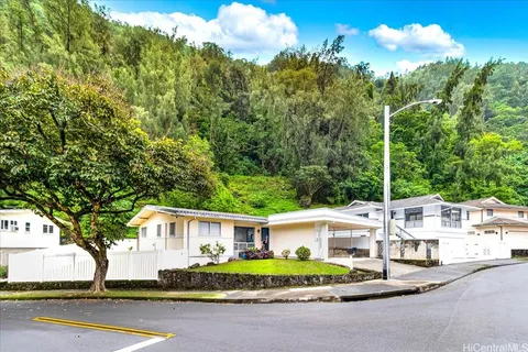 $1,389,000 | 238 Puiwa Road, Honolulu, HI 96817