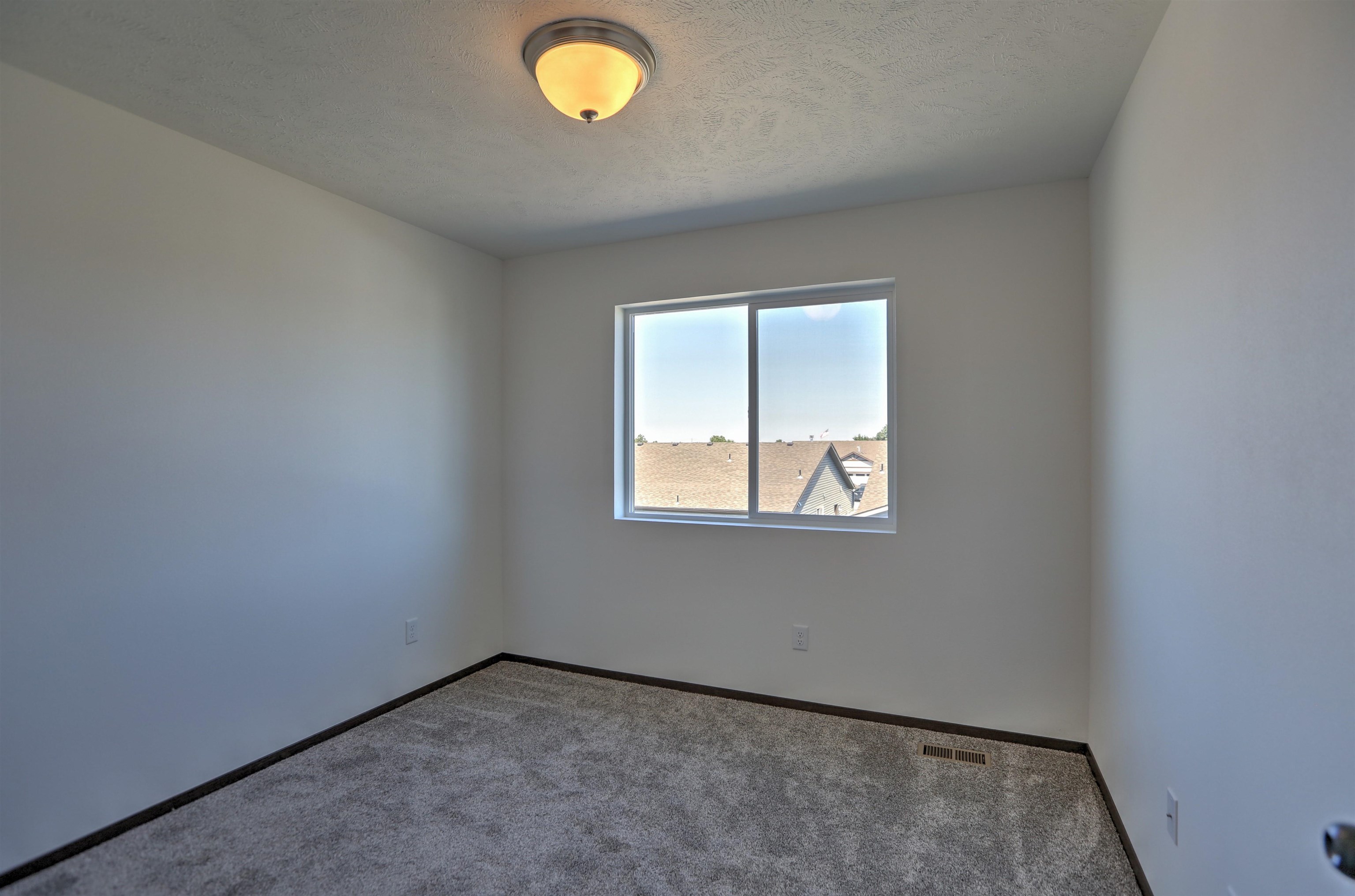 10412 West Lingonberry Road Cheney, WA 99004 - Photo 24 of 30