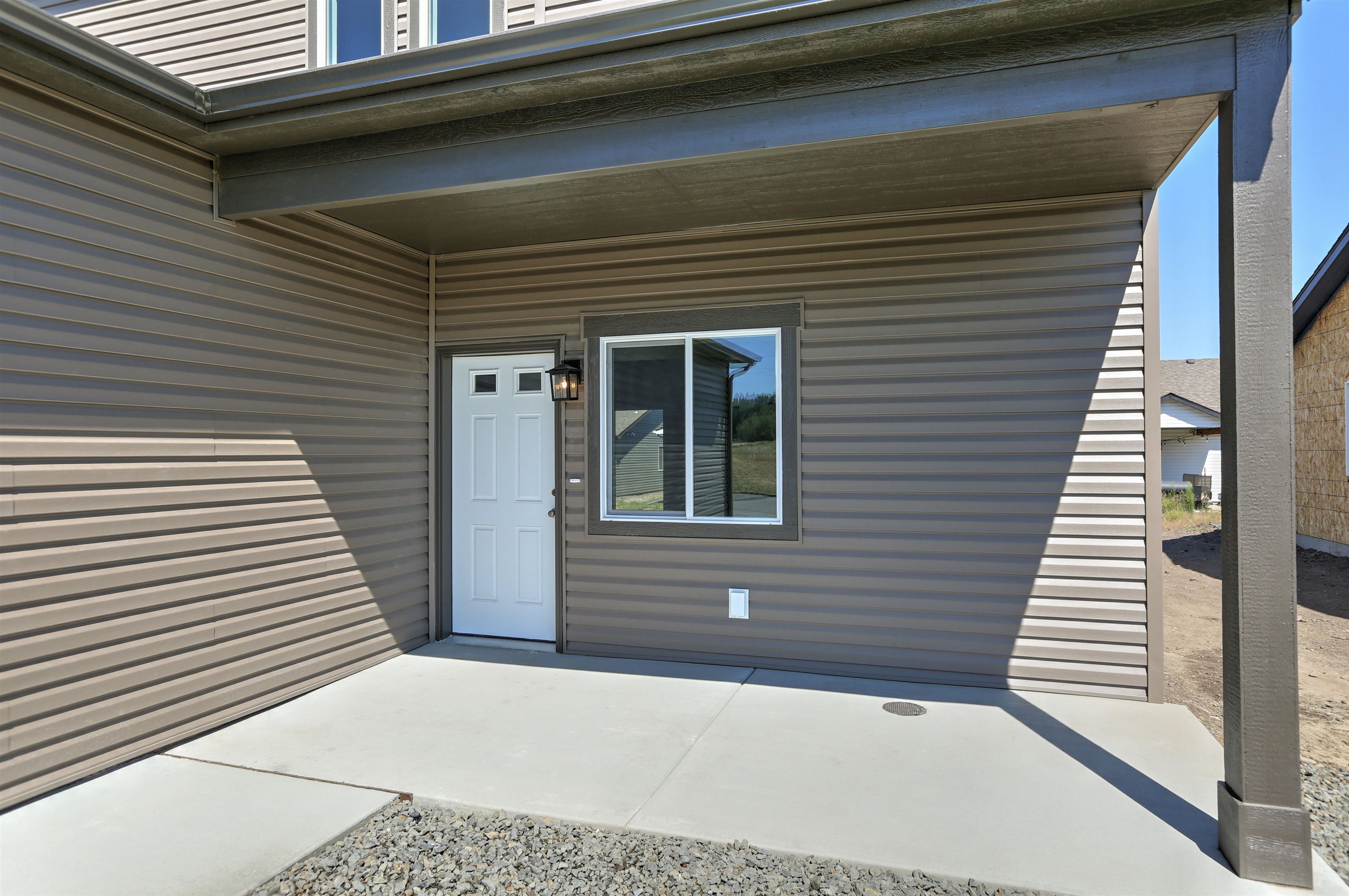10412 West Lingonberry Road Cheney, WA 99004 - Photo 4 of 30