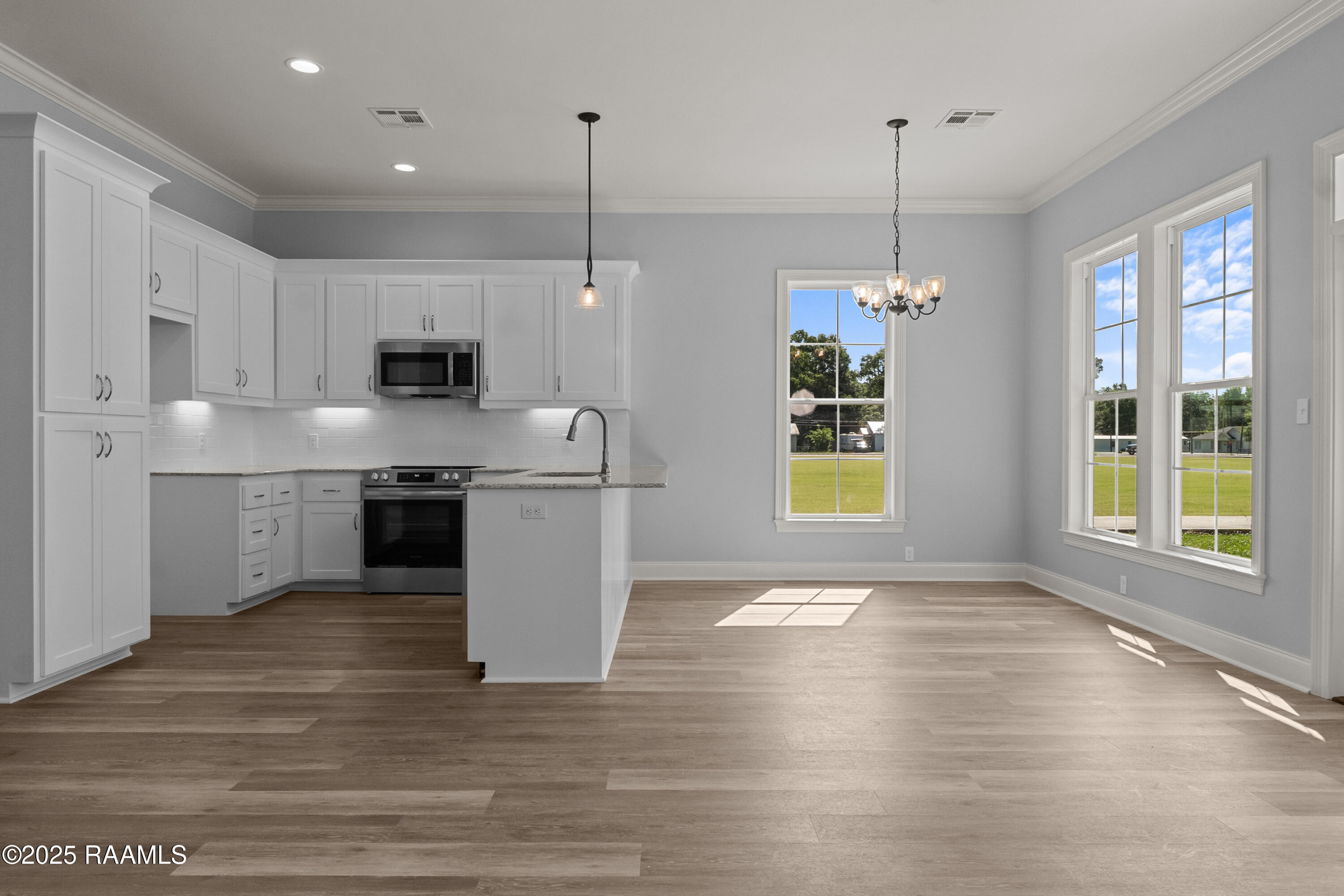 212 East D Street Rayne, LA 70578 - Photo 12 of 35 DSC02111