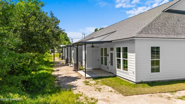 $1,650 | 212 East D Street, Rayne, LA 70578