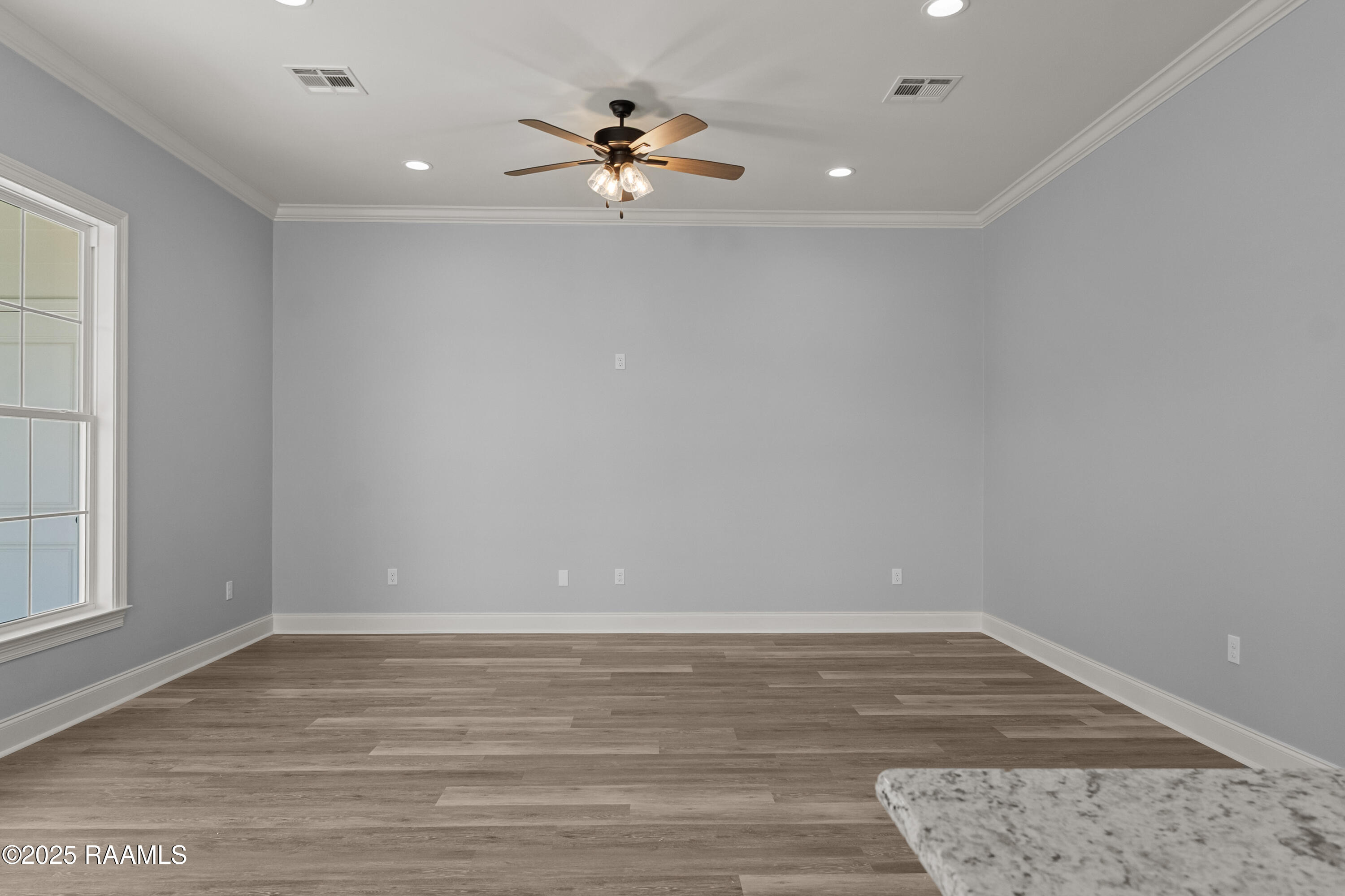 212 East D Street Rayne, LA 70578 - Photo 10 of 35 DSC02136