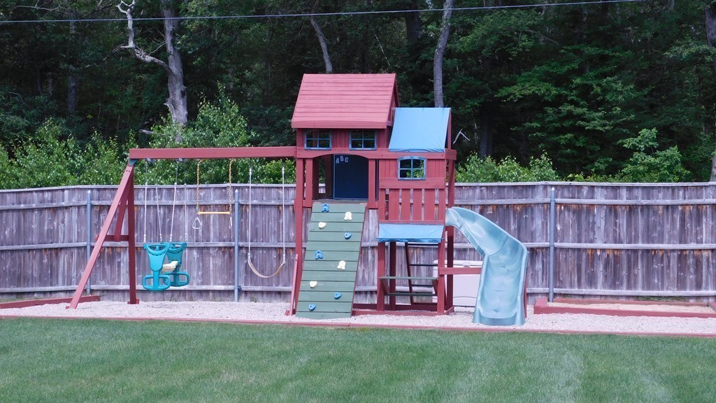 4 Stephen French Road Swansea, MA 02777 - Photo 23 of 30 Gallery Image 23