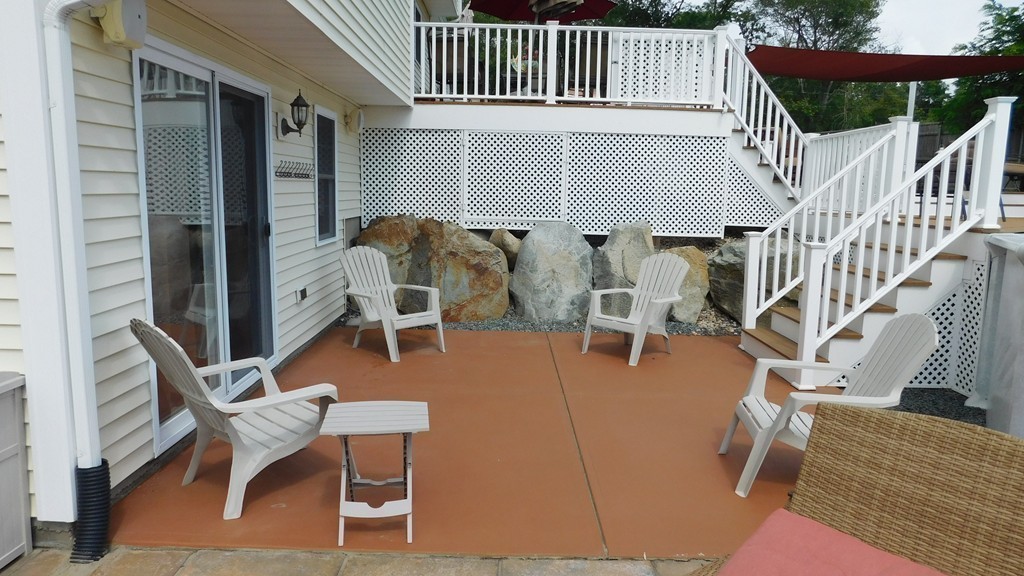 4 Stephen French Road Swansea, MA 02777 - Photo 26 of 30 Gallery Image 26