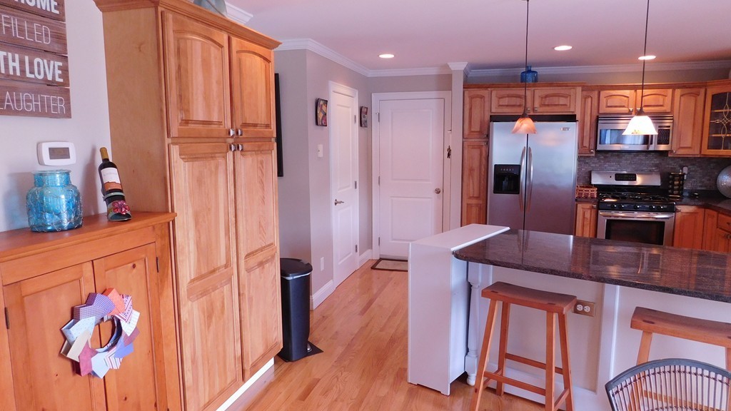 4 Stephen French Road Swansea, MA 02777 - Photo 6 of 30 Gallery Image 6
