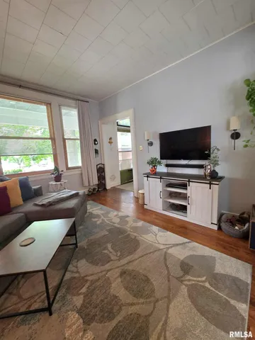 $125,000 | 1030 North 8th Street, Quincy, IL 62301