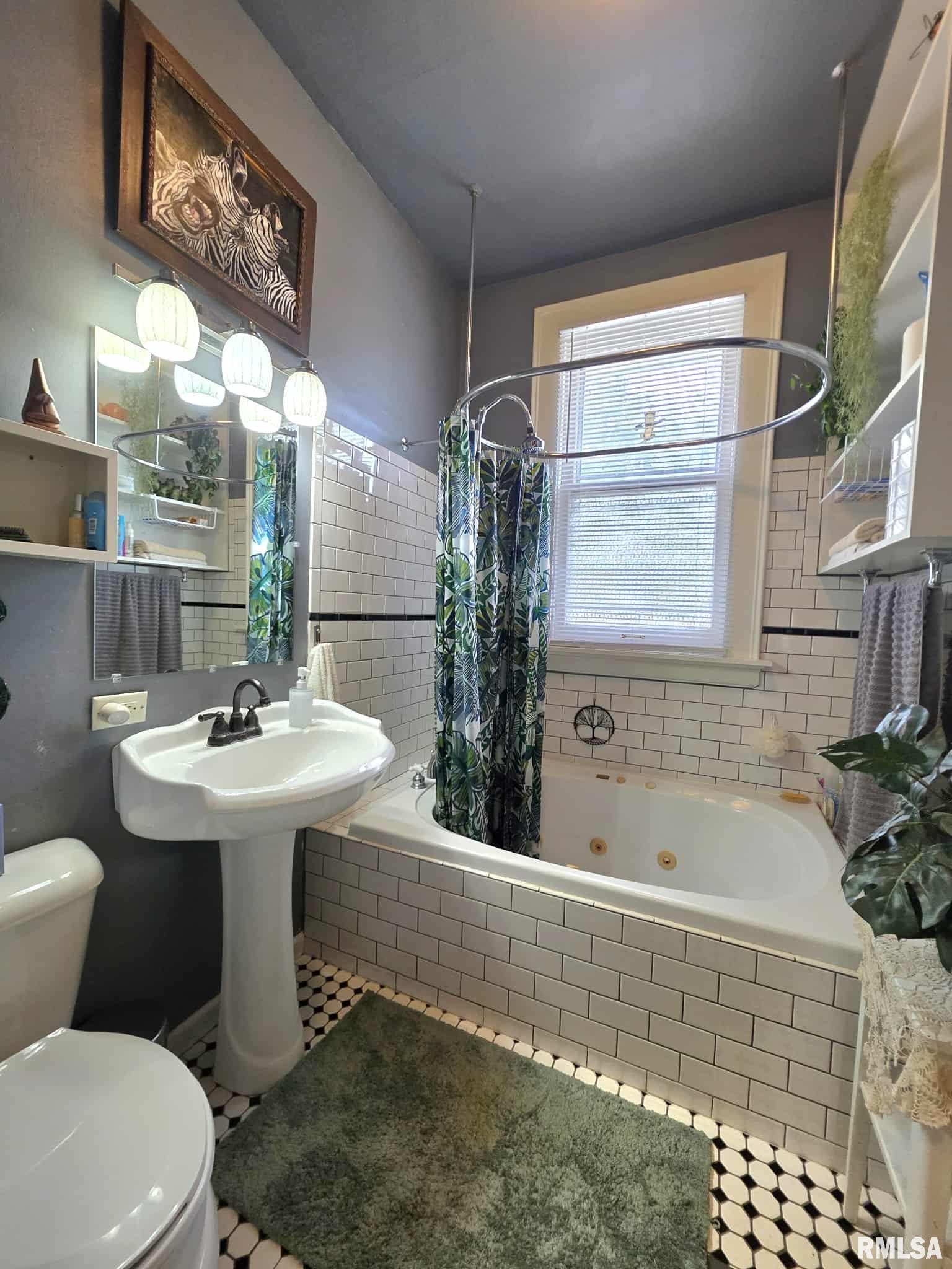 1030 North 8th Street Quincy, IL 62301 - Photo 19 of 46