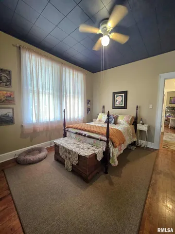 $125,000 | 1030 North 8th Street, Quincy, IL 62301