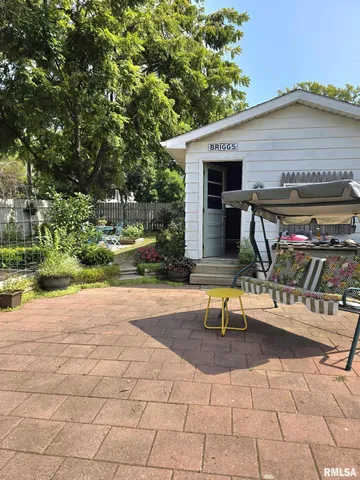 $125,000 | 1030 North 8th Street, Quincy, IL 62301