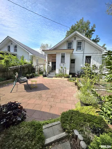 $125,000 | 1030 North 8th Street, Quincy, IL 62301