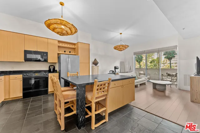 $485,000 | 388 East Ocean Boulevard, Unit 412, Long Beach, CA 90802