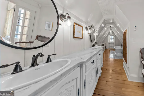 $1,250,000 | 638 South Main Street, Madison, GA 30650