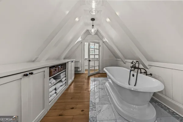 $1,250,000 | 638 South Main Street, Madison, GA 30650