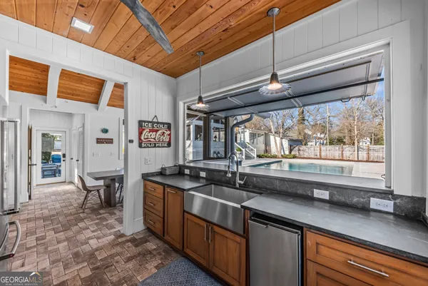 $1,250,000 | 638 South Main Street, Madison, GA 30650