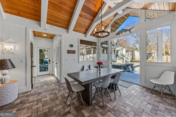 $1,250,000 | 638 South Main Street, Madison, GA 30650