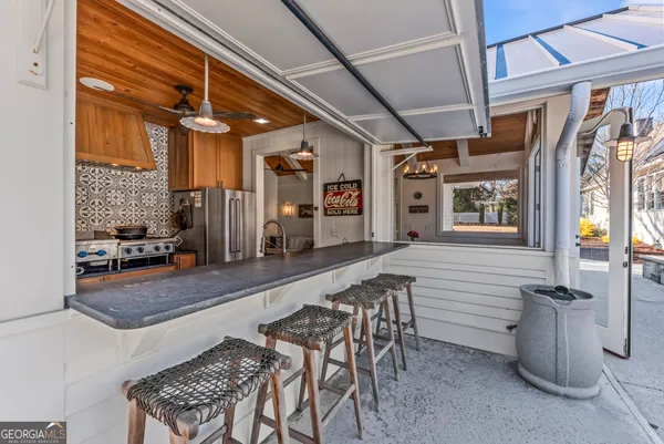 $1,250,000 | 638 South Main Street, Madison, GA 30650