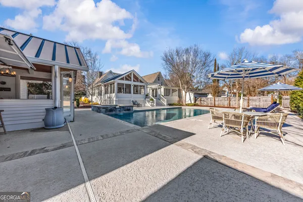 $1,250,000 | 638 South Main Street, Madison, GA 30650
