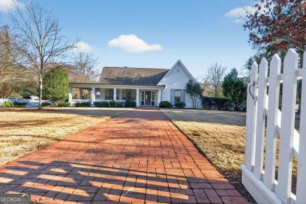 $1,250,000 | 638 South Main Street, Madison, GA 30650