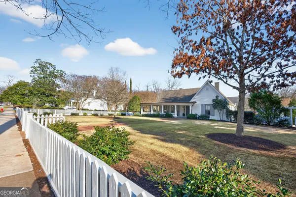$1,250,000 | 638 South Main Street, Madison, GA 30650