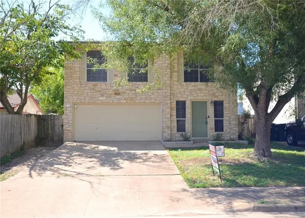 $1,950 | 13903 Lothian Drive, Pflugerville, TX 78660