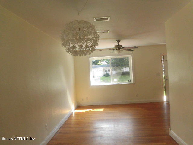 2442 Caladium Road Jacksonville, FL 32211 - Photo 12 of 25 CIMG0964