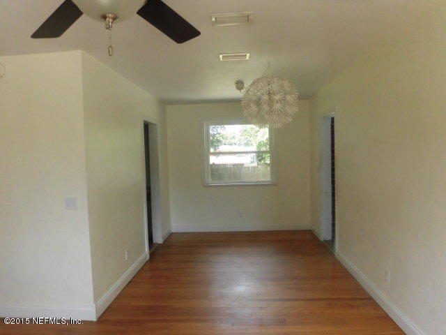 2442 Caladium Road Jacksonville, FL 32211 - Photo 10 of 25 CIMG0962