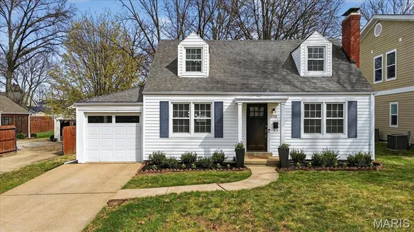 $425,000 | 1158 North Geyer Road, Kirkwood, MO 63122
