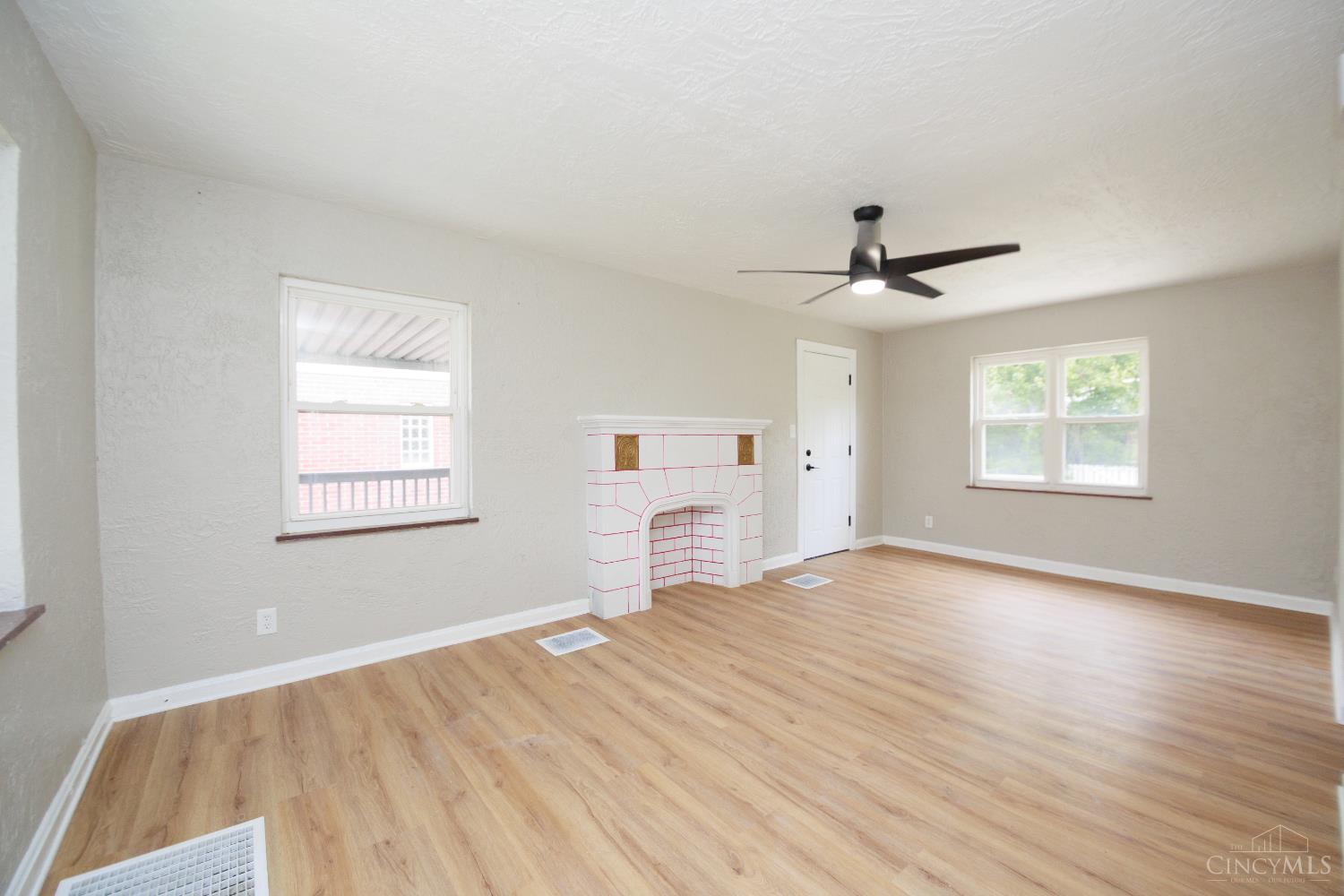 3952 Race Road Cincinnati, OH 45211 - Photo 7 of 41 Gallery Image 7