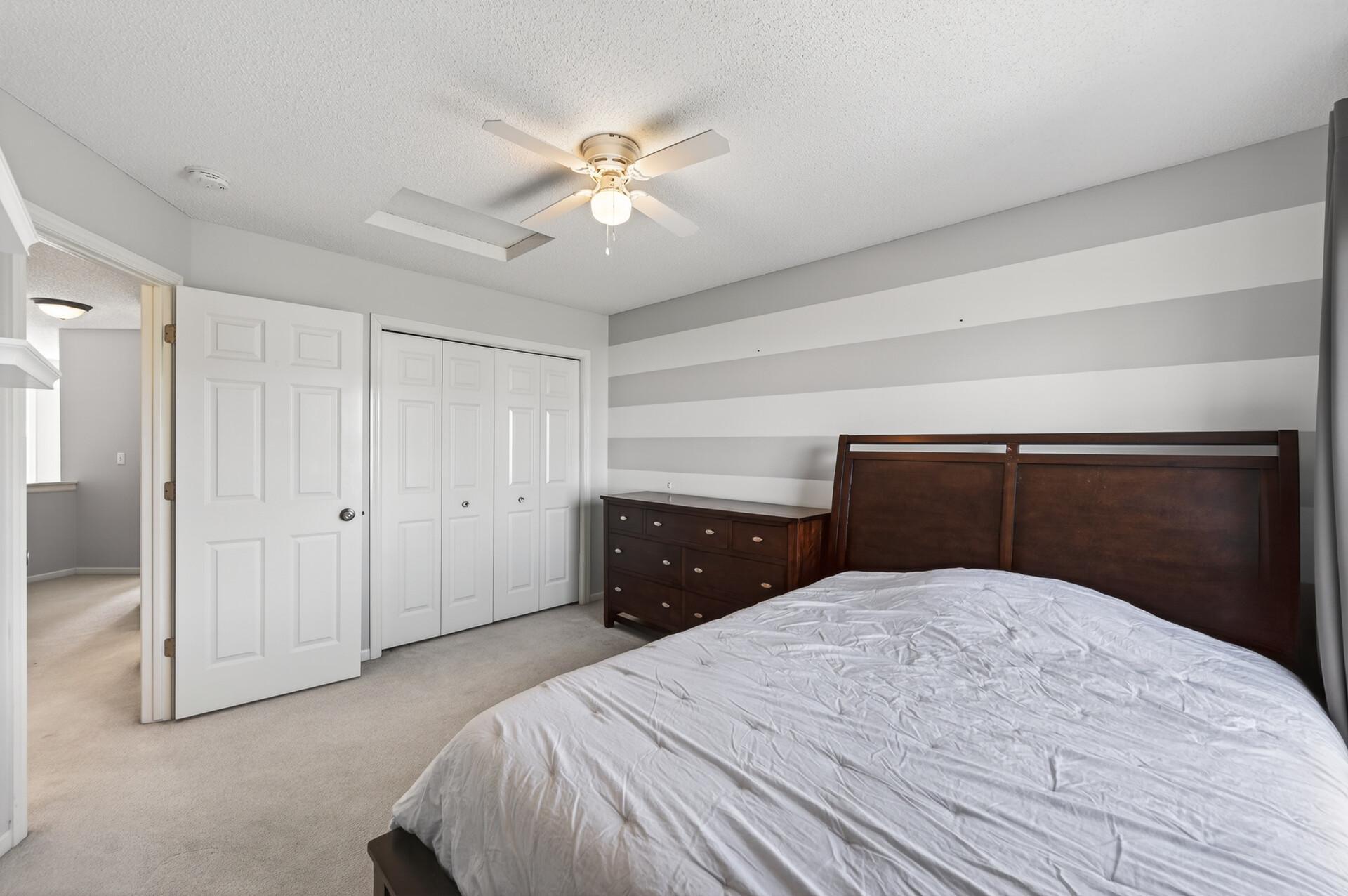 15105 Dupont Path Apple Valley, MN 55124 - Photo 27 of 58