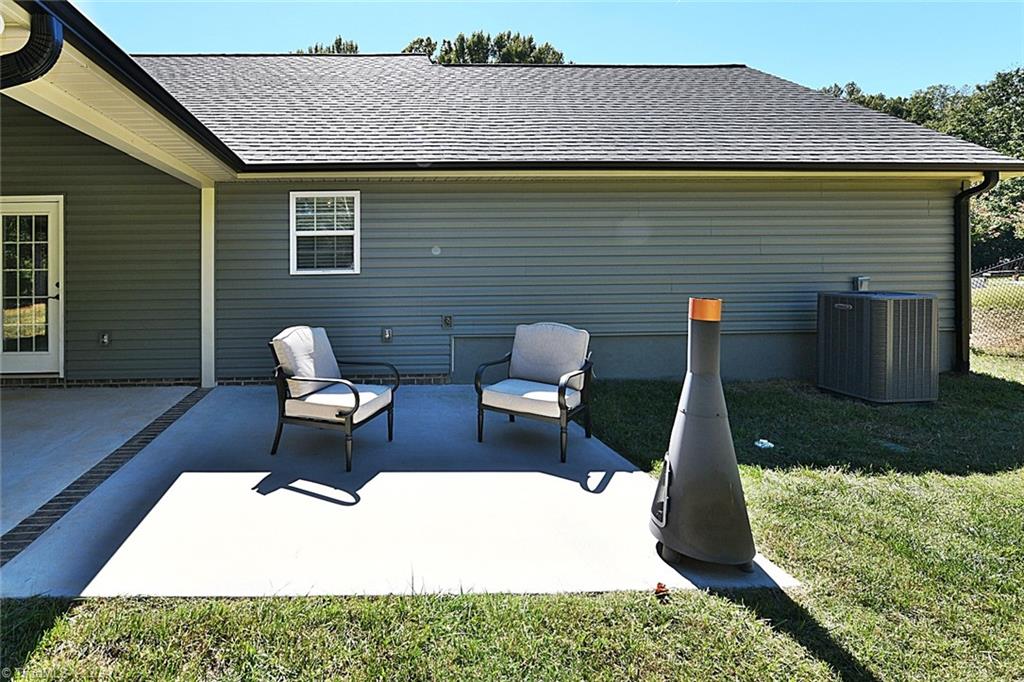 5655 Styers Ferry Road Clemmons, NC 27012 - Photo 20 of 22