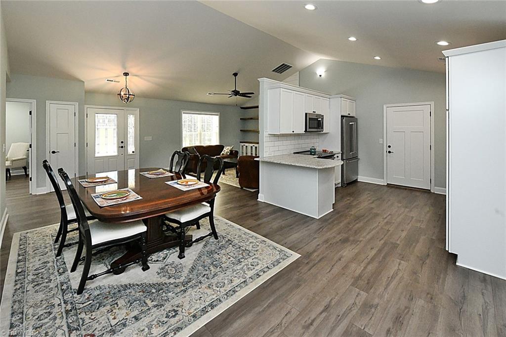 5655 Styers Ferry Road Clemmons, NC 27012 - Photo 5 of 22