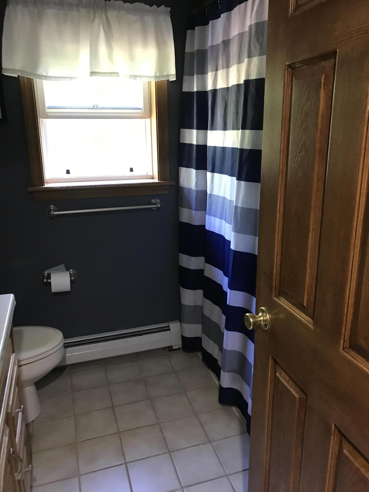 41 Mt Hunger Shore Road Windham, ME 04062 - Photo 20 of 37 2nd floor bathroom