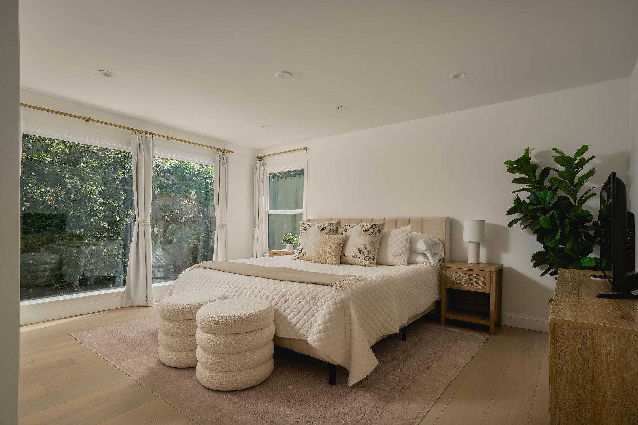 627 Romero Canyon Road Montecito, CA 93108 - Photo 20 of 44 Ground Floor Primary