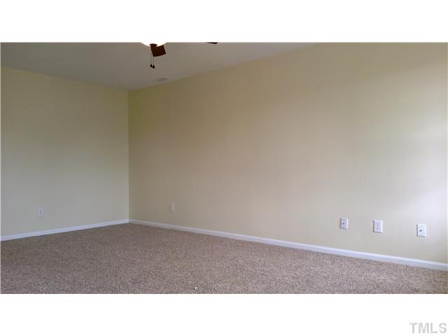 2900 Oneida Court Raleigh, NC 27610 - Photo 3 of 7