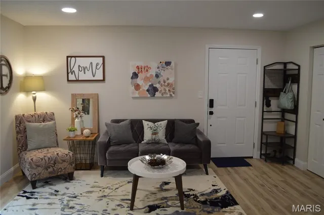 $129,900 | 115 Lemans Court, Unit 115, Lake St. Louis, MO 63367