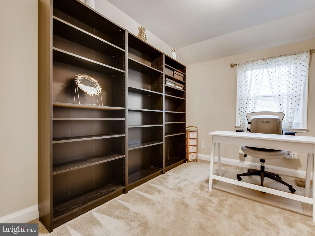 1524 Stonewood Road Baltimore, MD 21239 - Photo 19 of 27 Gallery Image 19