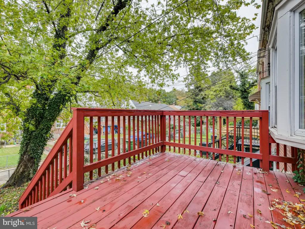 1524 Stonewood Road Baltimore, MD 21239 - Photo 25 of 27 Gallery Image 25