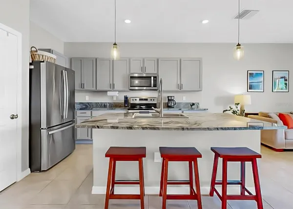 $290,000 | 263 Mangrove Shade Circle, Apollo Beach, FL 33572