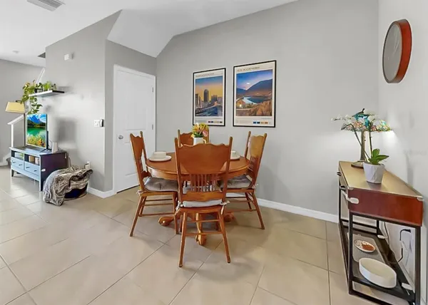 $290,000 | 263 Mangrove Shade Circle, Apollo Beach, FL 33572