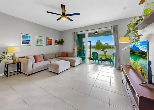 $290,000 | 263 Mangrove Shade Circle, Apollo Beach, FL 33572