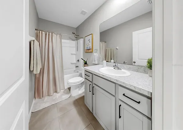 $290,000 | 263 Mangrove Shade Circle, Apollo Beach, FL 33572