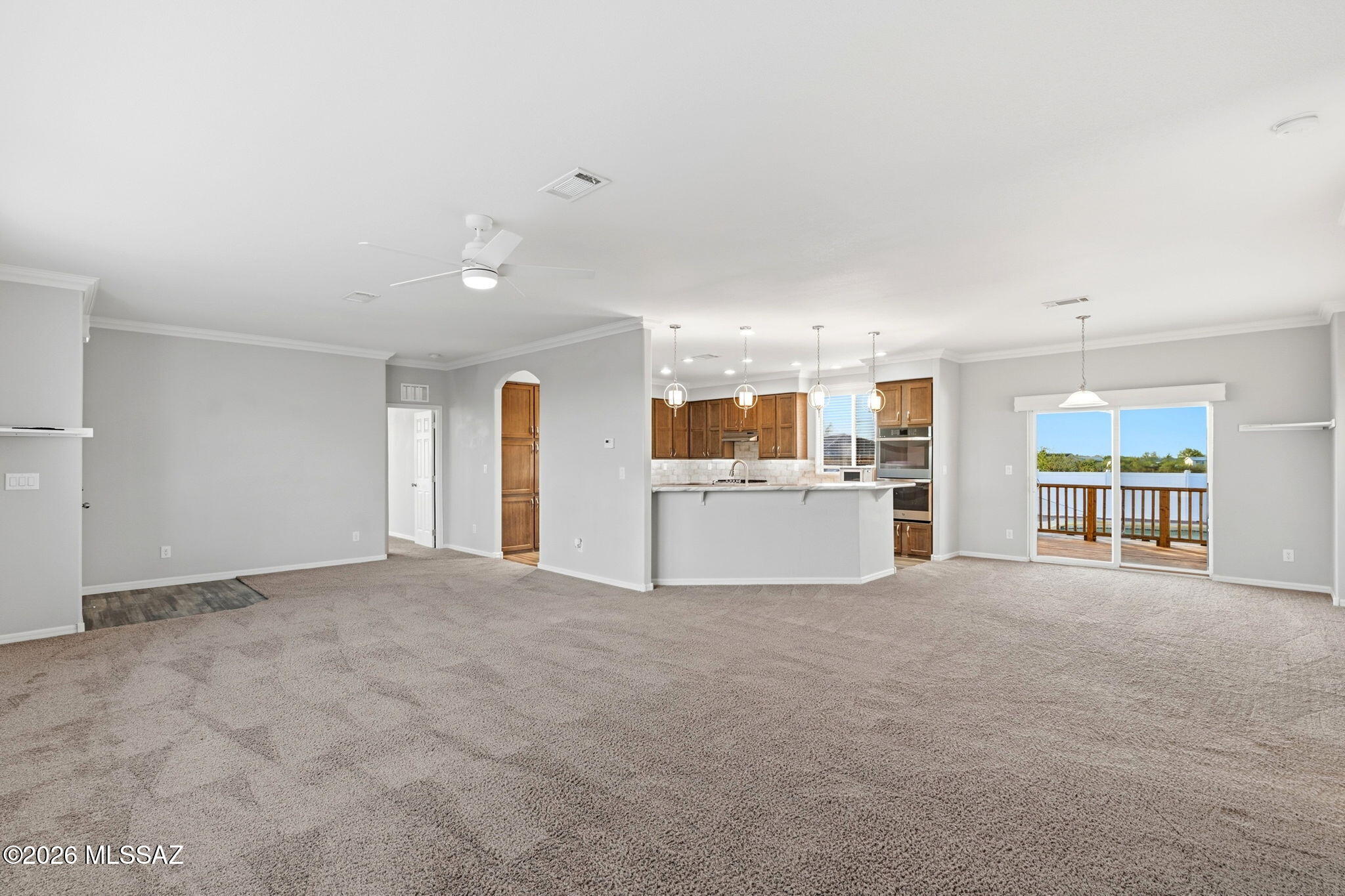 16742 West Moore Road Marana, AZ 85653 - Photo 10 of 47 Great Room