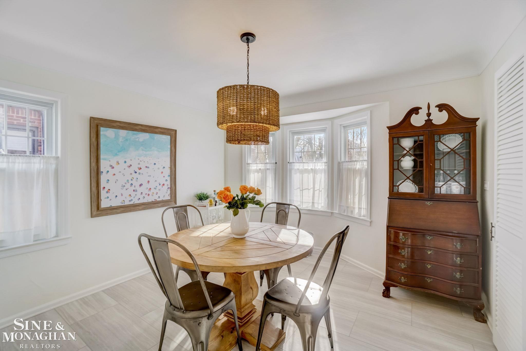 480 Cloverly Road Grosse Pointe, MI 48236 - Photo 8 of 48 Dining Room