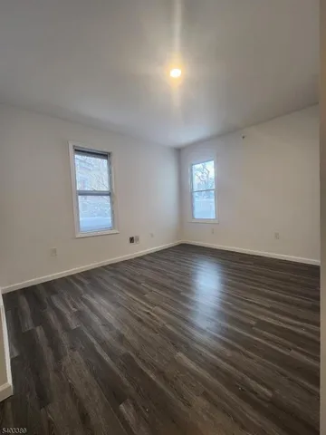 $2,600 | 818 South 12th Street, Unit 1, Newark, NJ 07108