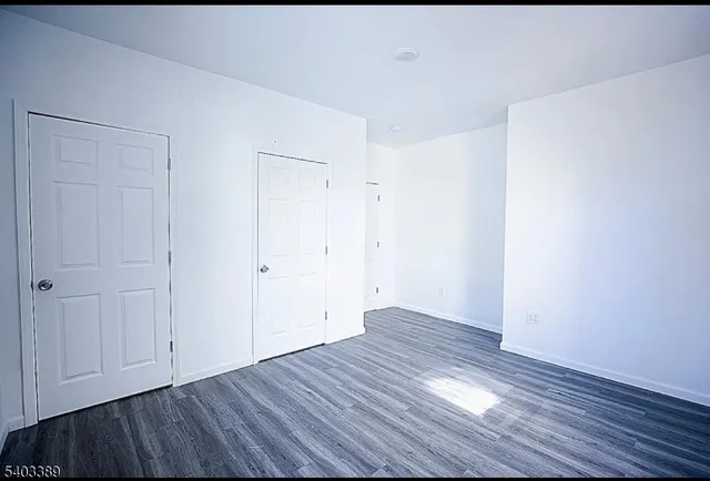 $2,600 | 818 South 12th Street, Unit 1, Newark, NJ 07108